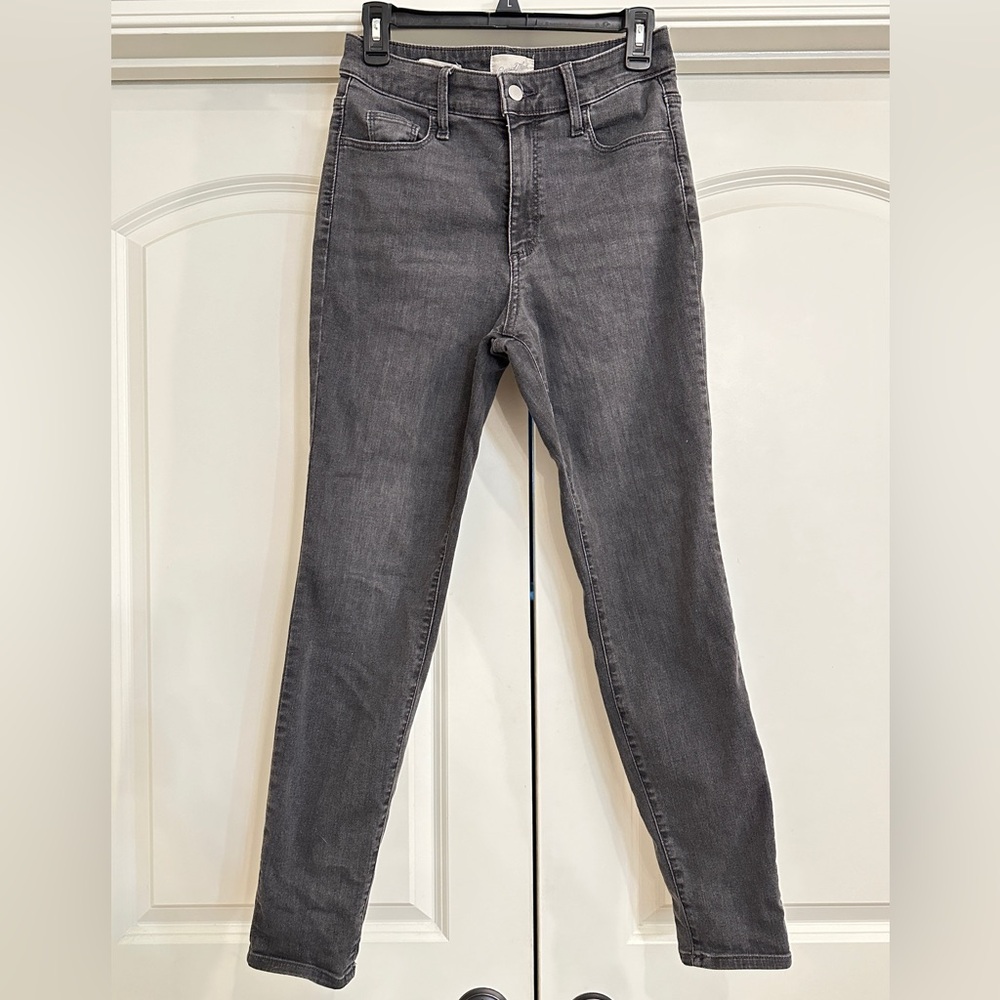 Universal Thread Dark Gray Skinny Jeans